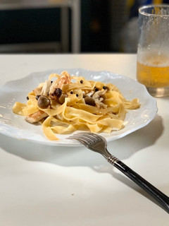 簡単!鶏むね肉としめじのクリームパスタ♪-レシピのメイン写真