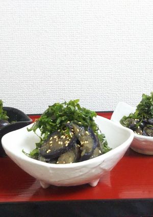 お弁当にもレンチン簡単茄子のすりごま味噌-レシピのメイン写真