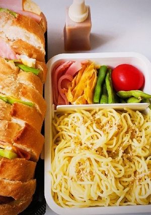 バケットサンドと冷やし中華弁当-レシピのメイン写真