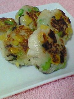 味付けいらず♬かわいい枝豆はんぺん焼き♡-レシピのメイン写真