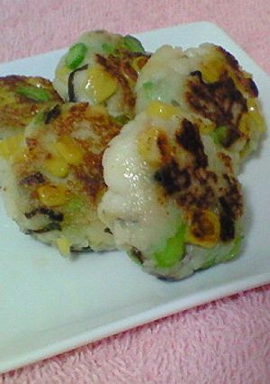 味付けいらず♬かわいい枝豆はんぺん焼き♡-レシピのメイン写真