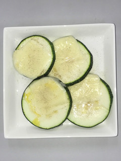 ズッキーニのチーズ焼き-レシピのメイン写真