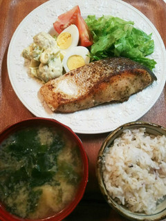 夕飯 鮭のムニエル-レシピのメイン写真