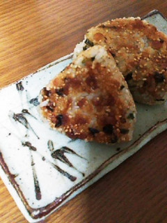 夜食にピッタリオニギリ-レシピのメイン写真