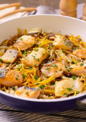 フライパンで！鮭ときのこのパスタパエリア-レシピのメイン写真