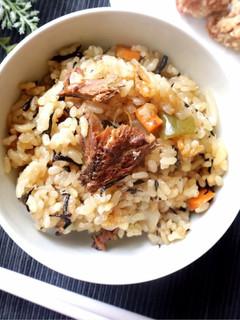 サンマ缶で簡単炊き込みご飯☆-レシピのメイン写真