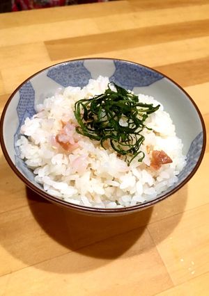 梅干しとオリーブオイルの炊き込みご飯-レシピのメイン写真