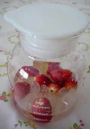 いちご酢-レシピのメイン写真