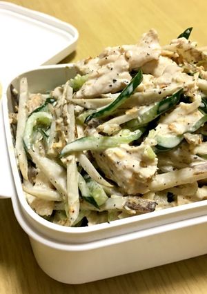 焼肉タレと粉チーズで美味！鶏ごぼうサラダ-レシピのメイン写真