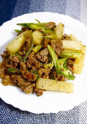 簡単！牛肉と長芋のマスタード炒め-レシピのメイン写真