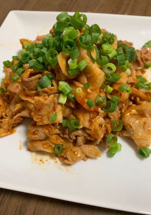 簡単おつまみ☆卵でまろやかぁ豚キムチ-レシピのメイン写真