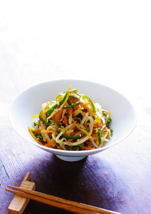 もやしと彩り野菜のレンチン辛子酢醤油和え-レシピのメイン写真