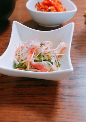 カニカマと香味野菜のオイスターマヨサラダ-レシピのメイン写真