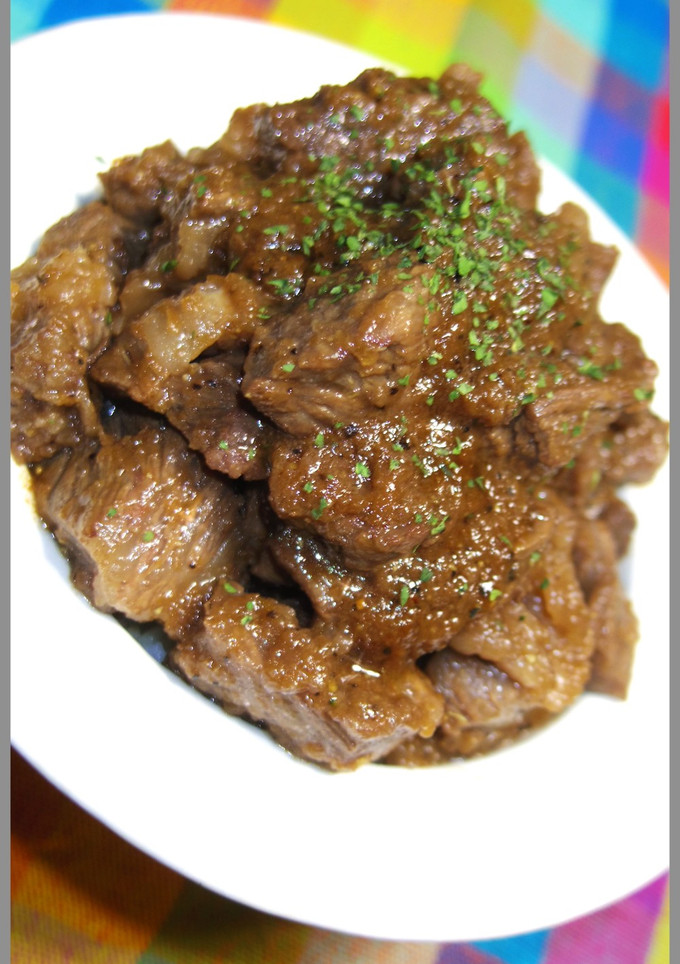 カレーシチュー用牛肉と宮だれでステーキ丼-レシピのメイン写真
