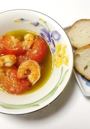 完熟トマトと海老のアヒージョ-レシピのメイン写真