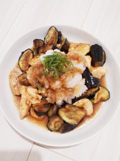 なすと鶏胸肉とおろしでさっぱり甘酢炒め-レシピのメイン写真