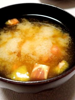 じゃが芋とトマトの味噌汁-レシピのメイン写真