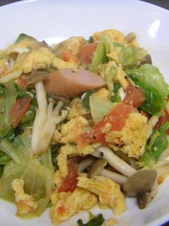 レタスとトマトのコンソメ炒め-レシピのメイン写真
