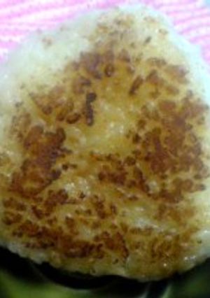 焼きおにぎり　おいしイカな♪(^ー^*-レシピのメイン写真