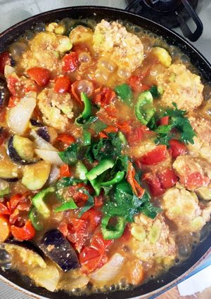 枝豆豆腐豚こま団子夏野菜大葉トマト味噌煮-レシピのメイン写真