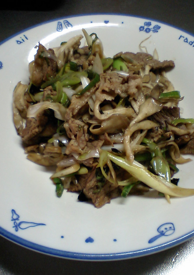 牛肉とまいたけの松茸風味炒め-レシピのメイン写真