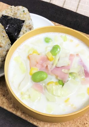 キャベツとベーコンの簡単ミルクみそ汁-レシピのメイン写真