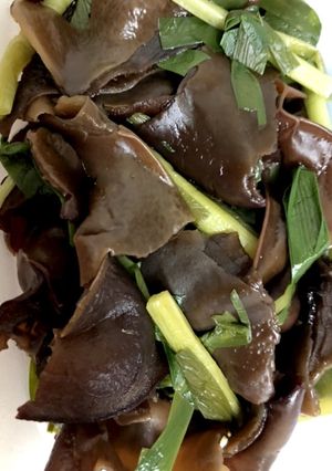 黒きくらげとニラの煮物-レシピのメイン写真