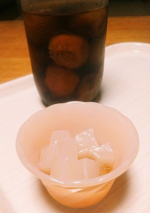 蕎麦湯寒天の梅シロップかけ-レシピのメイン写真