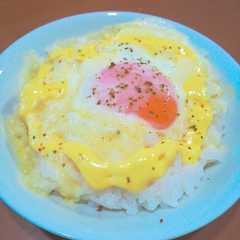悪魔的!!☆１分で簡単カルボナーラ丼！-レシピのメイン写真