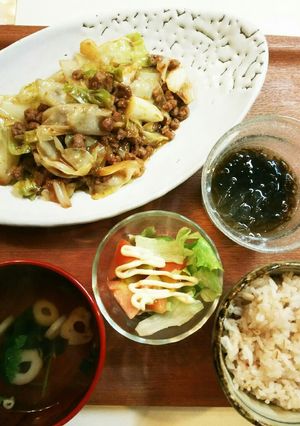 夕飯 キャベツの肉味噌炒め-レシピのメイン写真