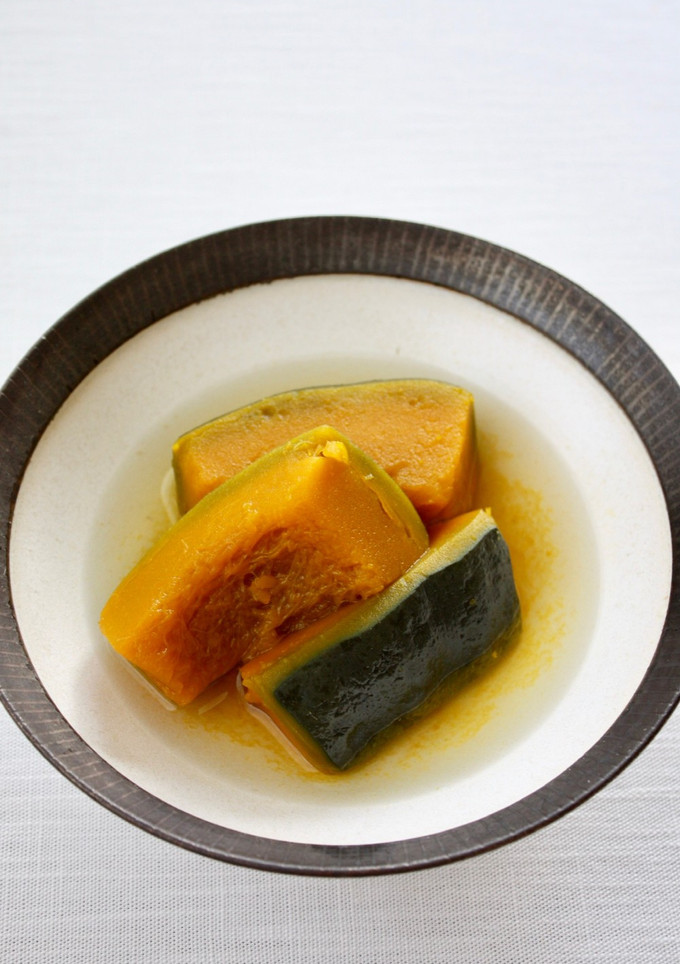 冷やして食べる、簡単【夏のかぼちゃ煮】-レシピのメイン写真