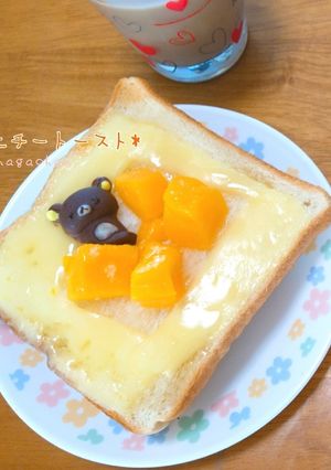 冷凍フルーツのせ☆夏ハニチートースト♥️-レシピのメイン写真