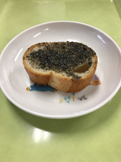 【保育園給食】フランスパンのセサミラスク-レシピのメイン写真