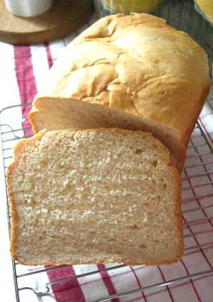 HBにお任せ甘くてほわほわシナモン食パン-レシピのメイン写真