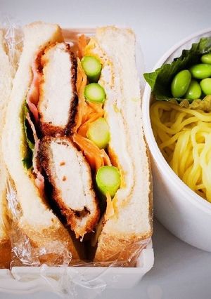 チキンカツサンドと冷やしラーメン弁当-レシピのメイン写真