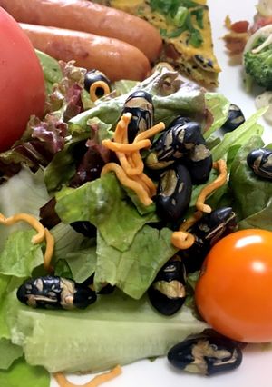 ベビースターラーメン＆炒り黒大豆のサラダ-レシピのメイン写真