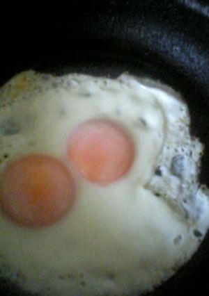 きれいな目玉焼き-レシピのメイン写真