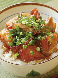 タレまで美味しい♪唐揚げ丼-レシピのメイン写真