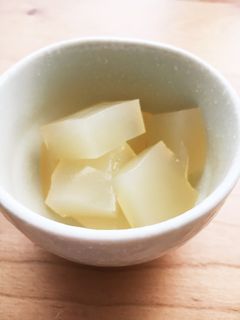 ジュースで簡単!ぷるモチ♪りんごくずもち-レシピのメイン写真