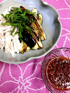 作り置きOK♪ゆで鶏と焼きなすの韓国ダレ-レシピのメイン写真