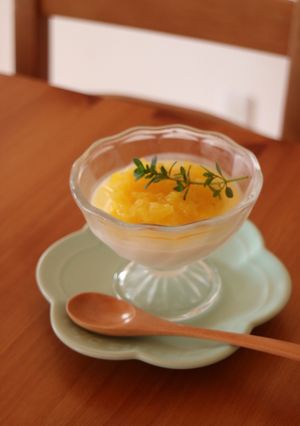 パイナップルソースのパンナコッタ-レシピのメイン写真