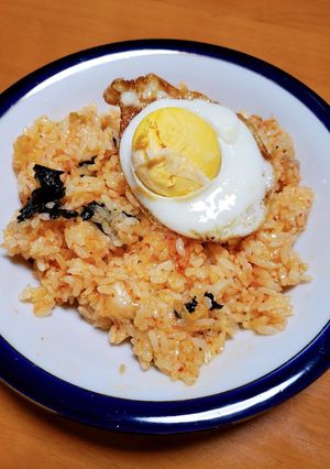 キムチチャーハンwith 目玉焼き-レシピのメイン写真