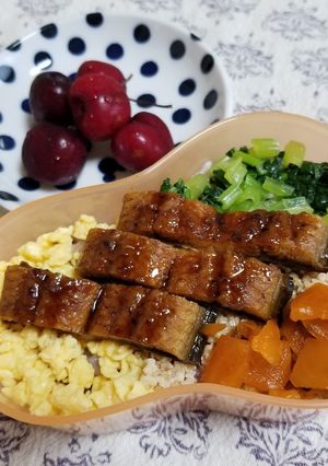 簡単♪うなぎ入りのスタミナ３色丼弁当-レシピのメイン写真