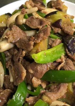 野菜を焼肉豚ハラミと炒めたヤツ-レシピのメイン写真