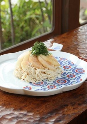 桃と大葉の素麺カッペリーニ-レシピのメイン写真