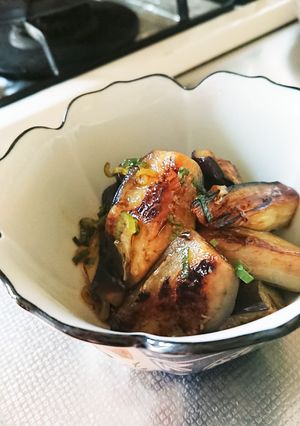 ピリっと！焼きナスのラー油入りポン酢漬け-レシピのメイン写真