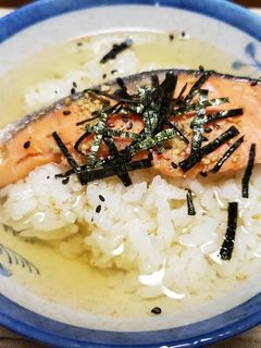 お茶漬け〜給食バージョン٩(ˊᗜˋ*)-レシピのメイン写真
