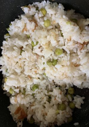 梅干しとグリーンピースの炊き込みご飯-レシピのメイン写真