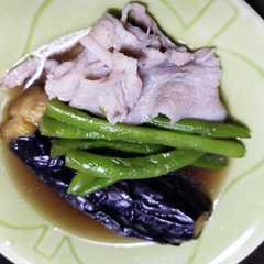 รูปของ ⅲナスと豚肉の煮物