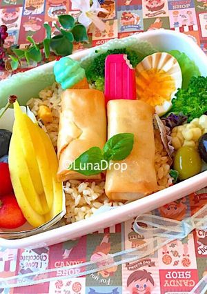 中学生 女子弁当 炒飯と春巻き 部活-レシピのメイン写真